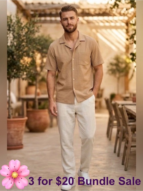 Tops - Light Beige Short Sleeve Button Up Shirt Relaxed Fit Pocket Top Size Medium